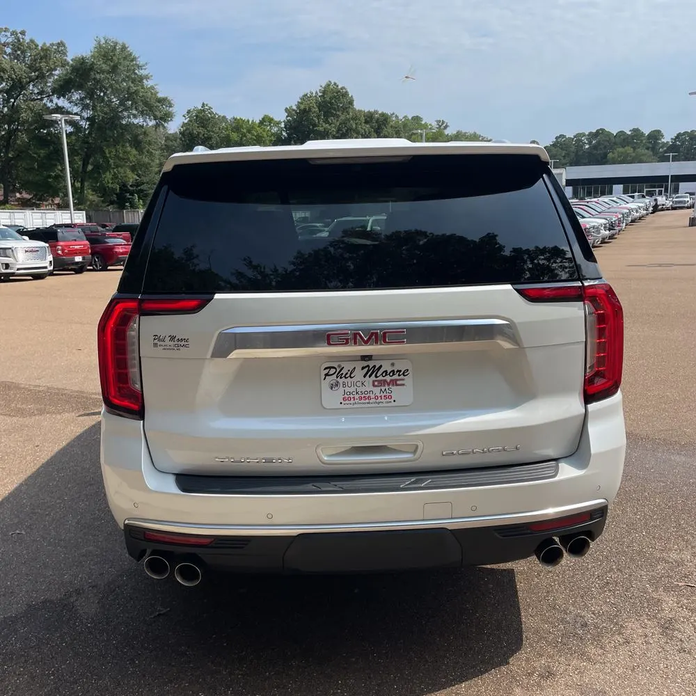 2024 GMC Yukon XL Denali