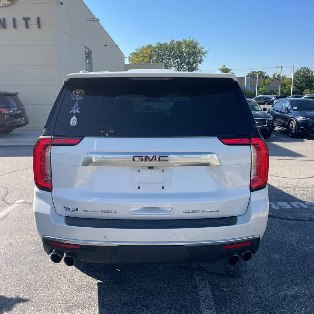 2022 GMC Yukon XL Denali