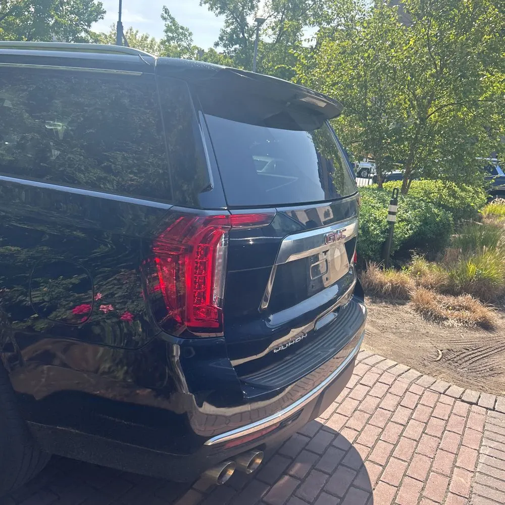 2022 GMC Yukon XL Denali