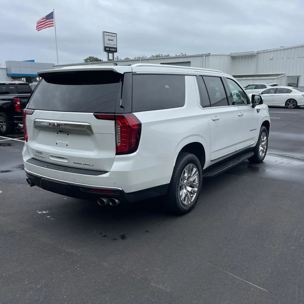 2022 GMC Yukon XL Denali