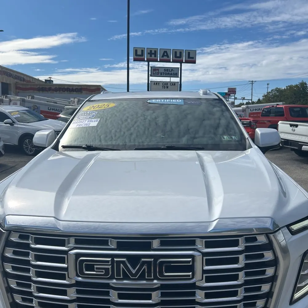2025 GMC Yukon XL Denali
