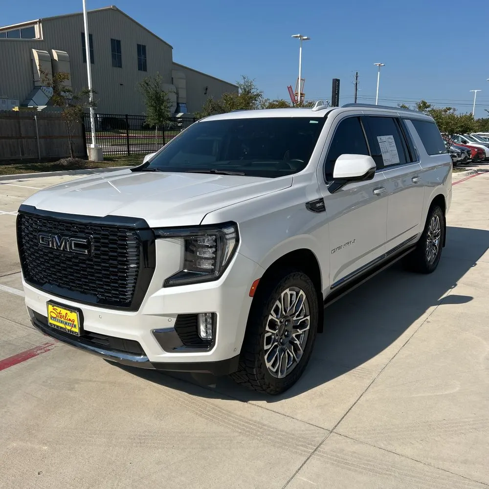 2023 GMC Yukon XL Denali Ultimate