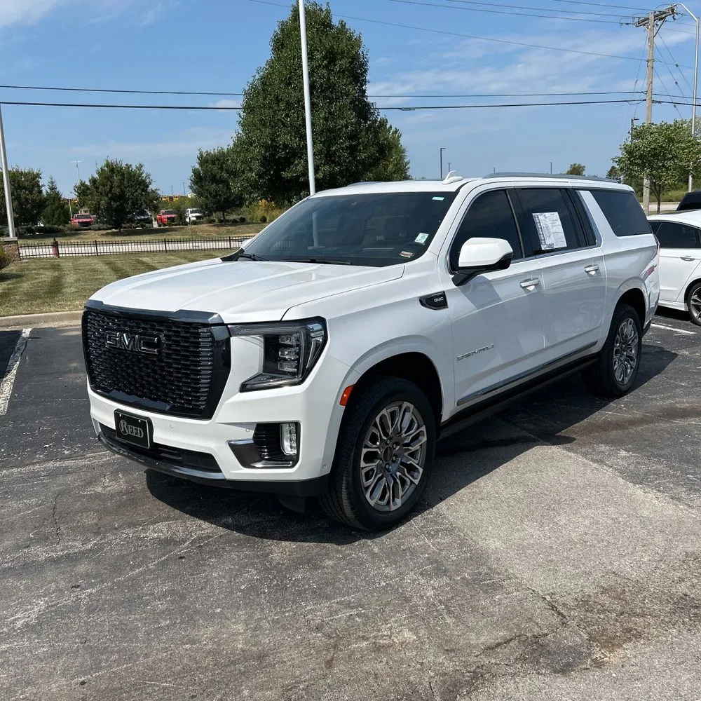 2023 GMC Yukon XL Denali Ultimate