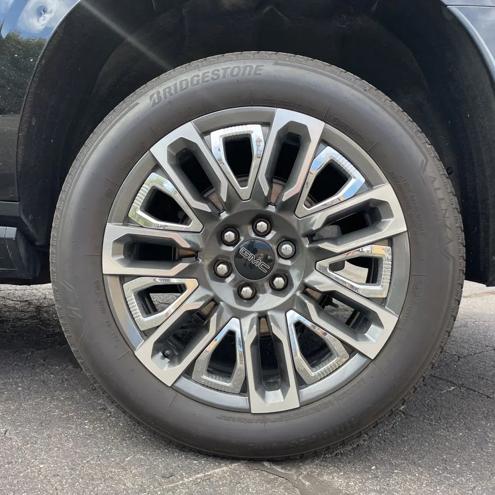 2024 GMC Yukon XL Denali Ultimate