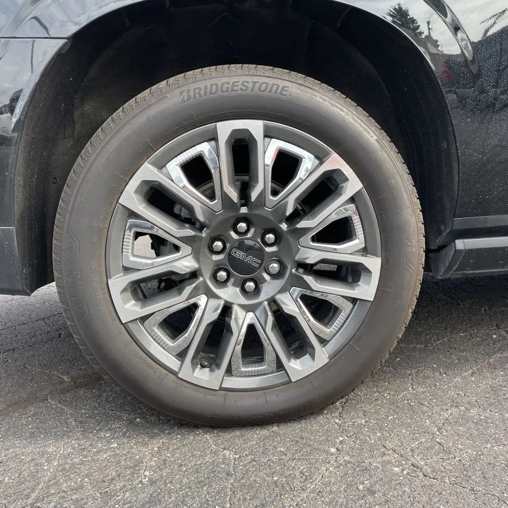 2024 GMC Yukon XL Denali Ultimate