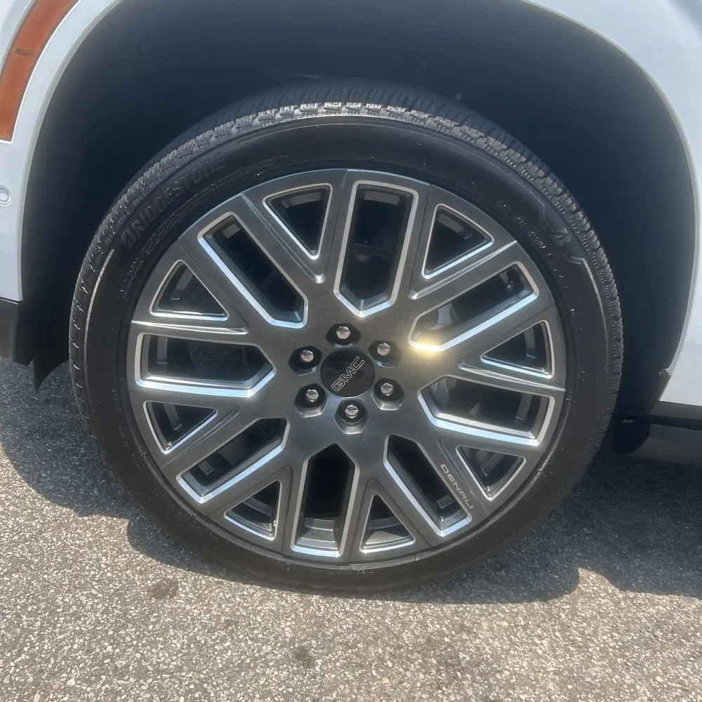 2025 GMC Yukon XL Denali Ultimate