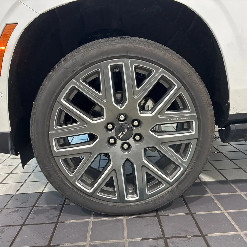 2025 GMC Yukon XL Denali Ultimate