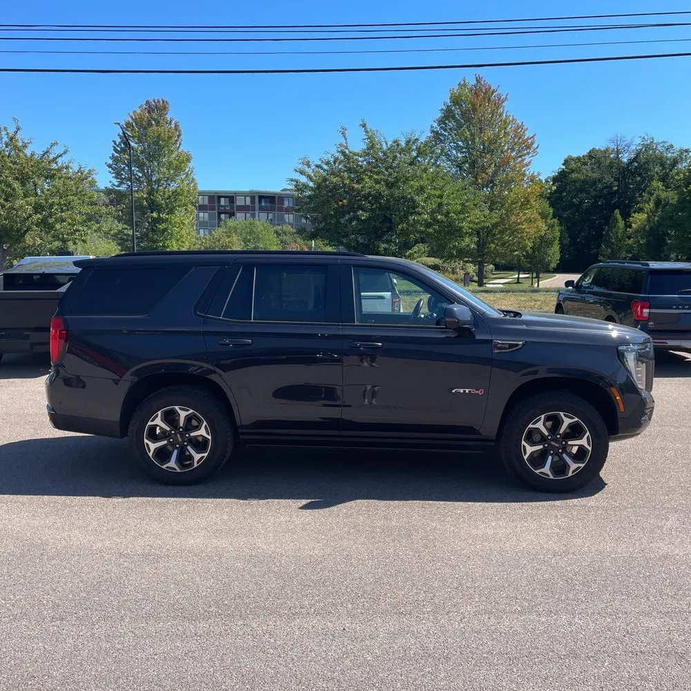 2025 GMC Yukon AT4 Ultimate