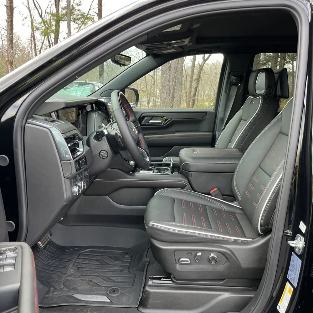 2025 GMC Yukon AT4 Ultimate