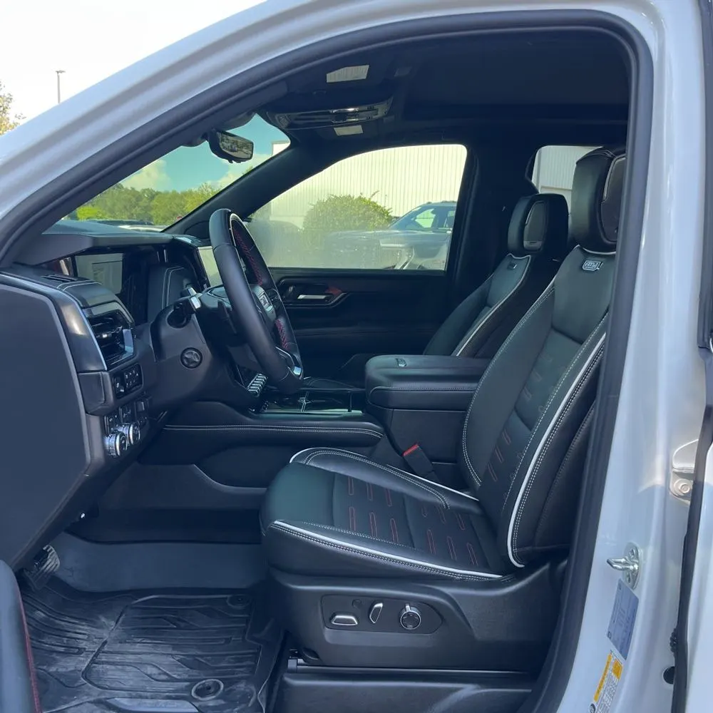 2025 GMC Yukon AT4 Ultimate