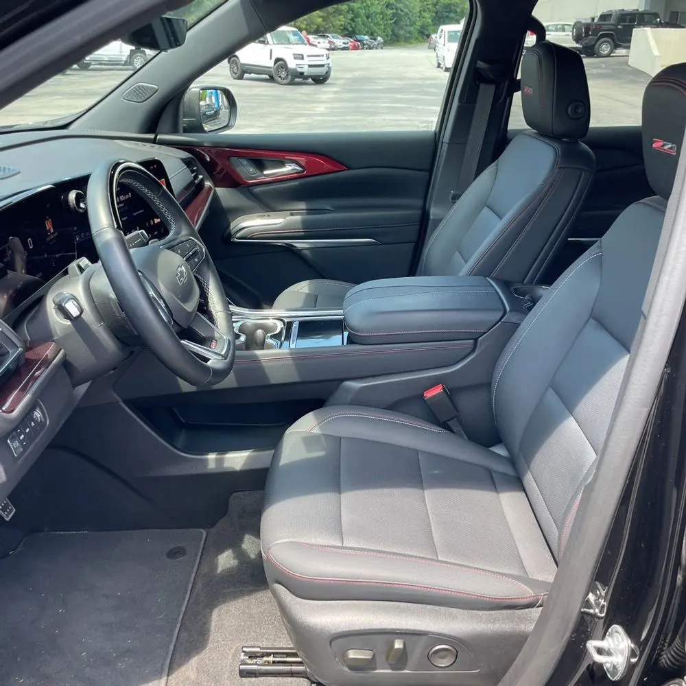 2024 Chevrolet Traverse Z71