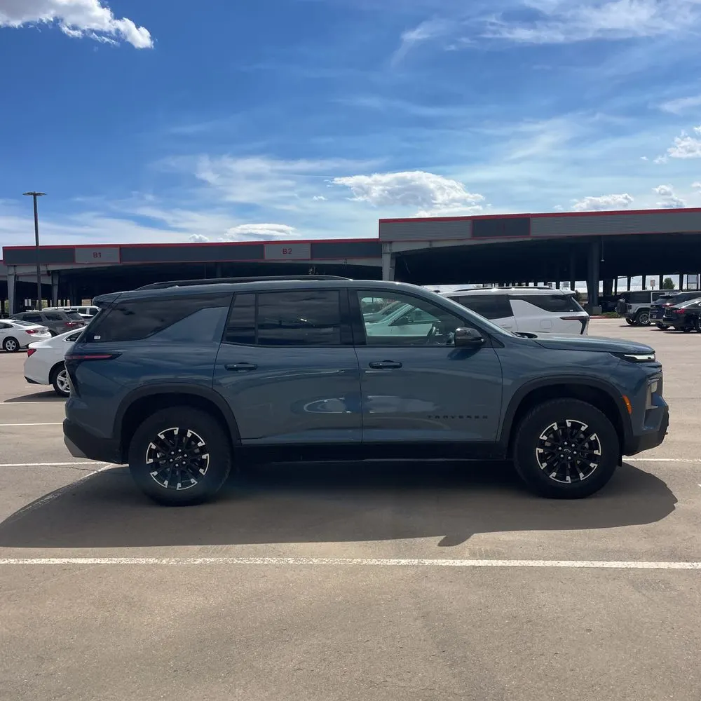 2025 Chevrolet Traverse Z71