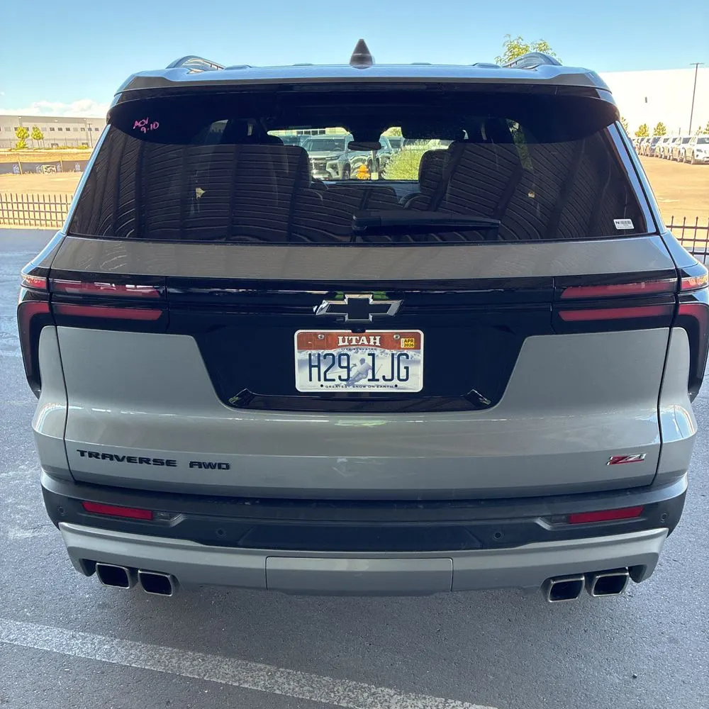 2025 Chevrolet Traverse Z71