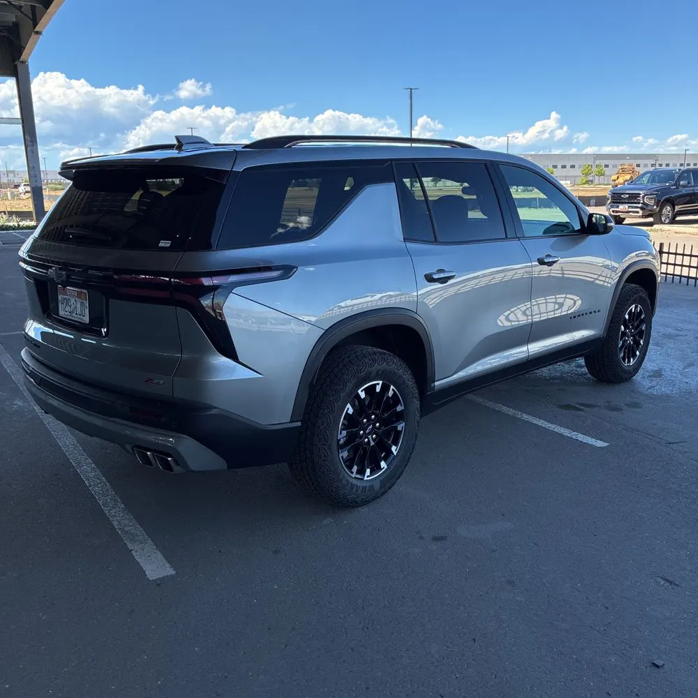 2025 Chevrolet Traverse Z71