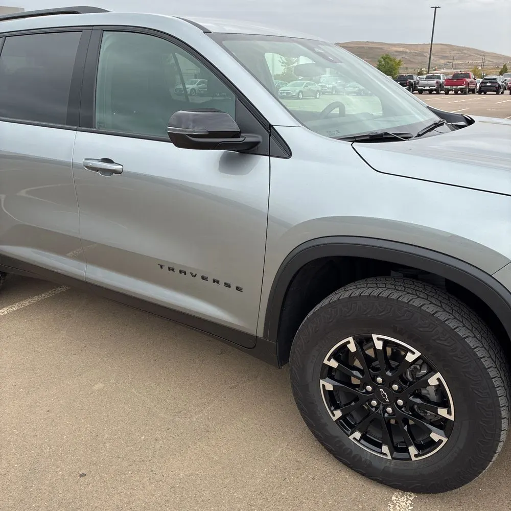 2025 Chevrolet Traverse Z71