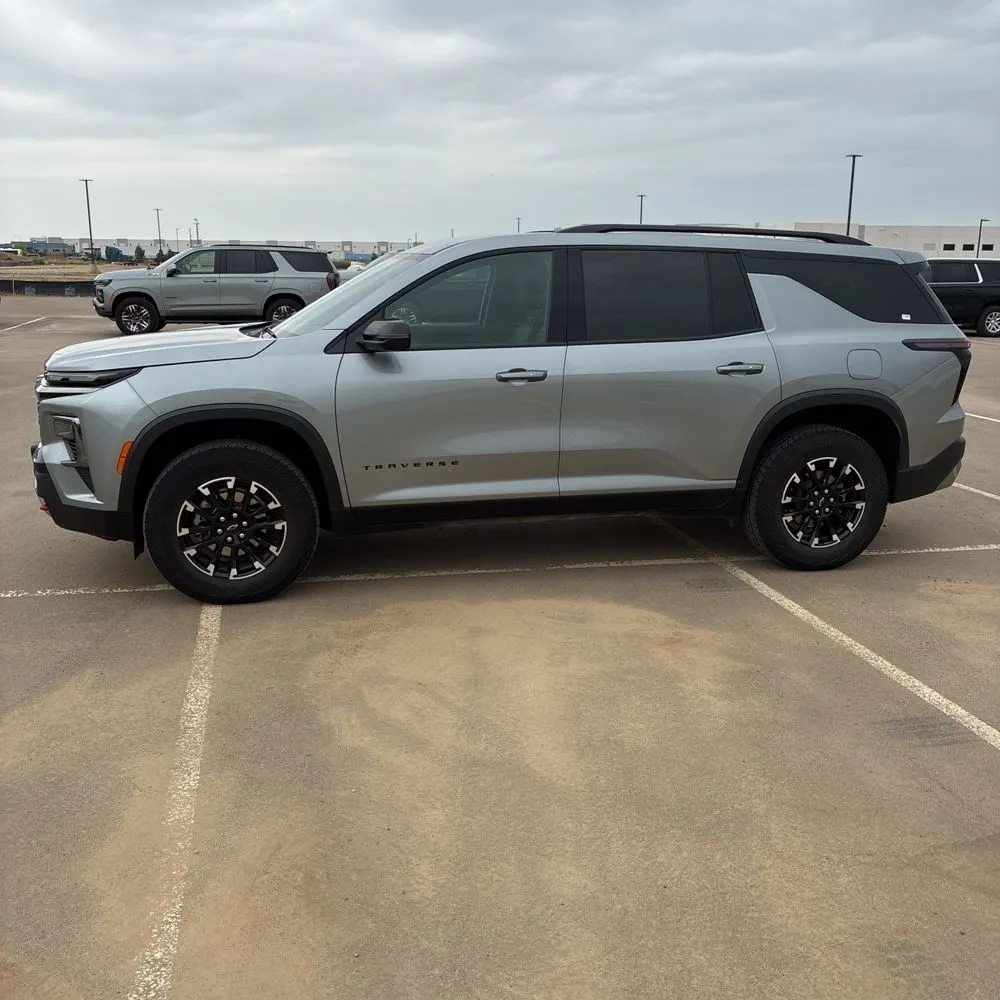 2025 Chevrolet Traverse Z71
