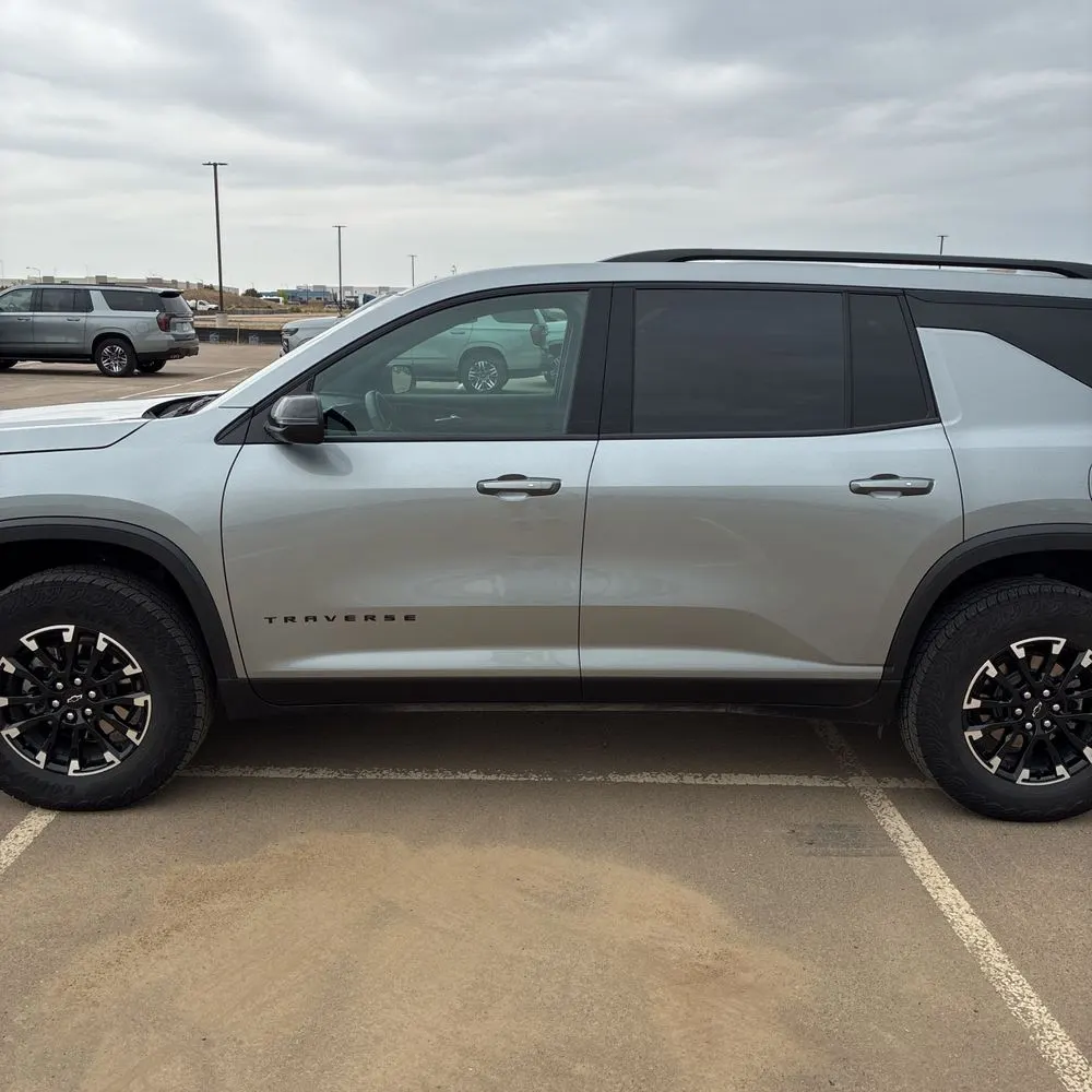2025 Chevrolet Traverse Z71