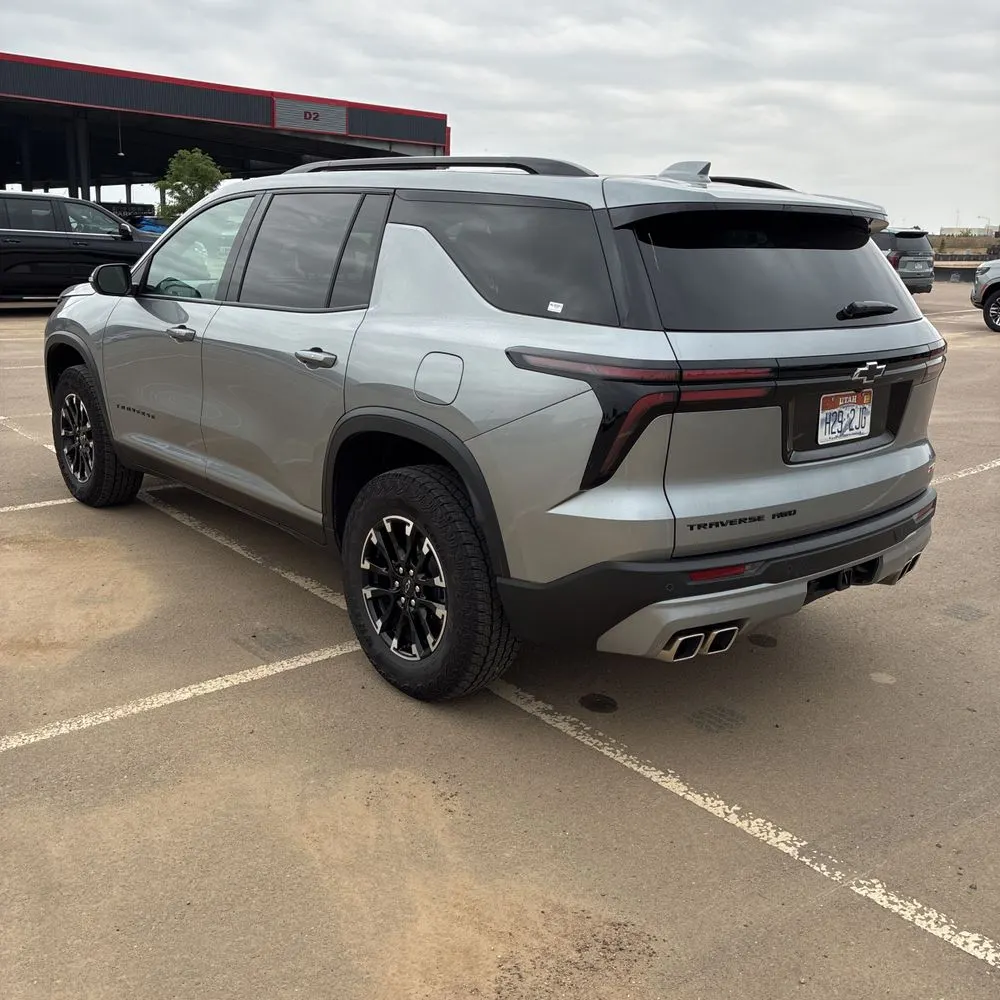 2025 Chevrolet Traverse Z71