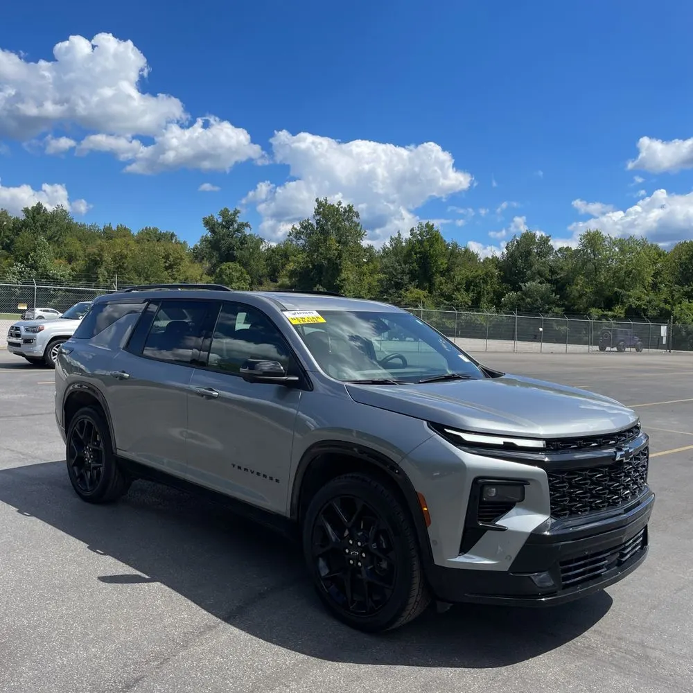 2024 Chevrolet Traverse RS