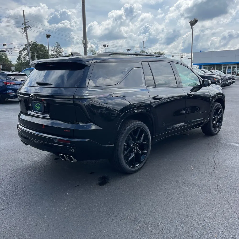 2024 Chevrolet Traverse RS