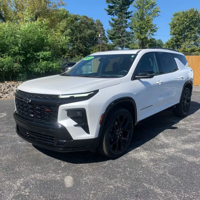 2024 Chevrolet Traverse RS