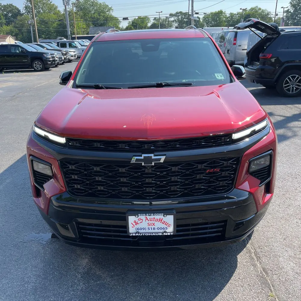 2024 Chevrolet Traverse RS