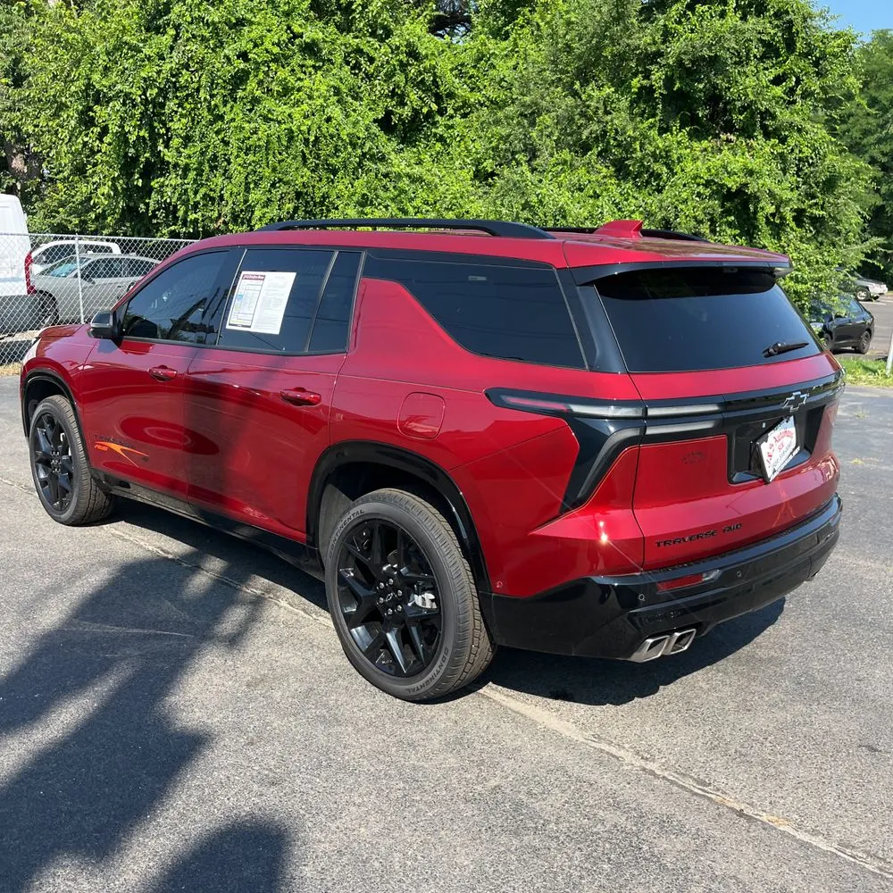 2024 Chevrolet Traverse RS