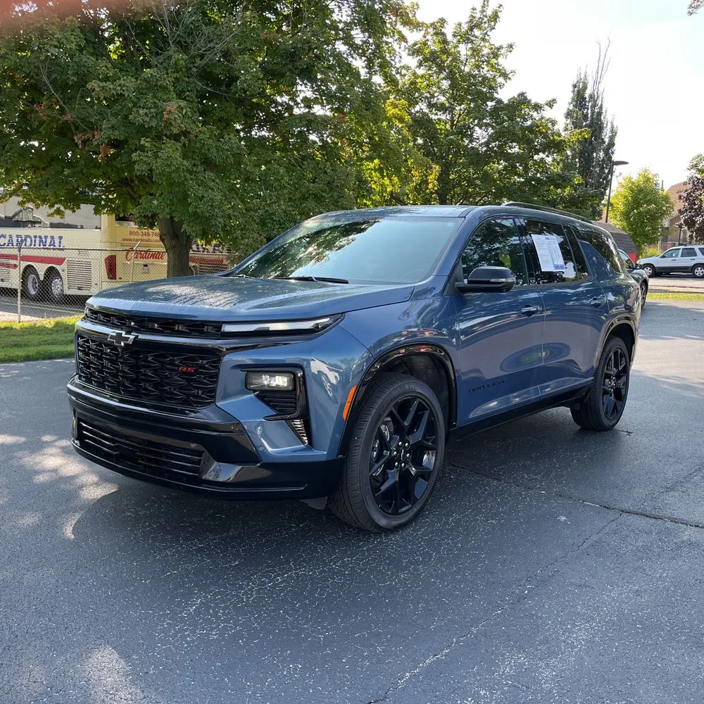 2024 Chevrolet Traverse RS