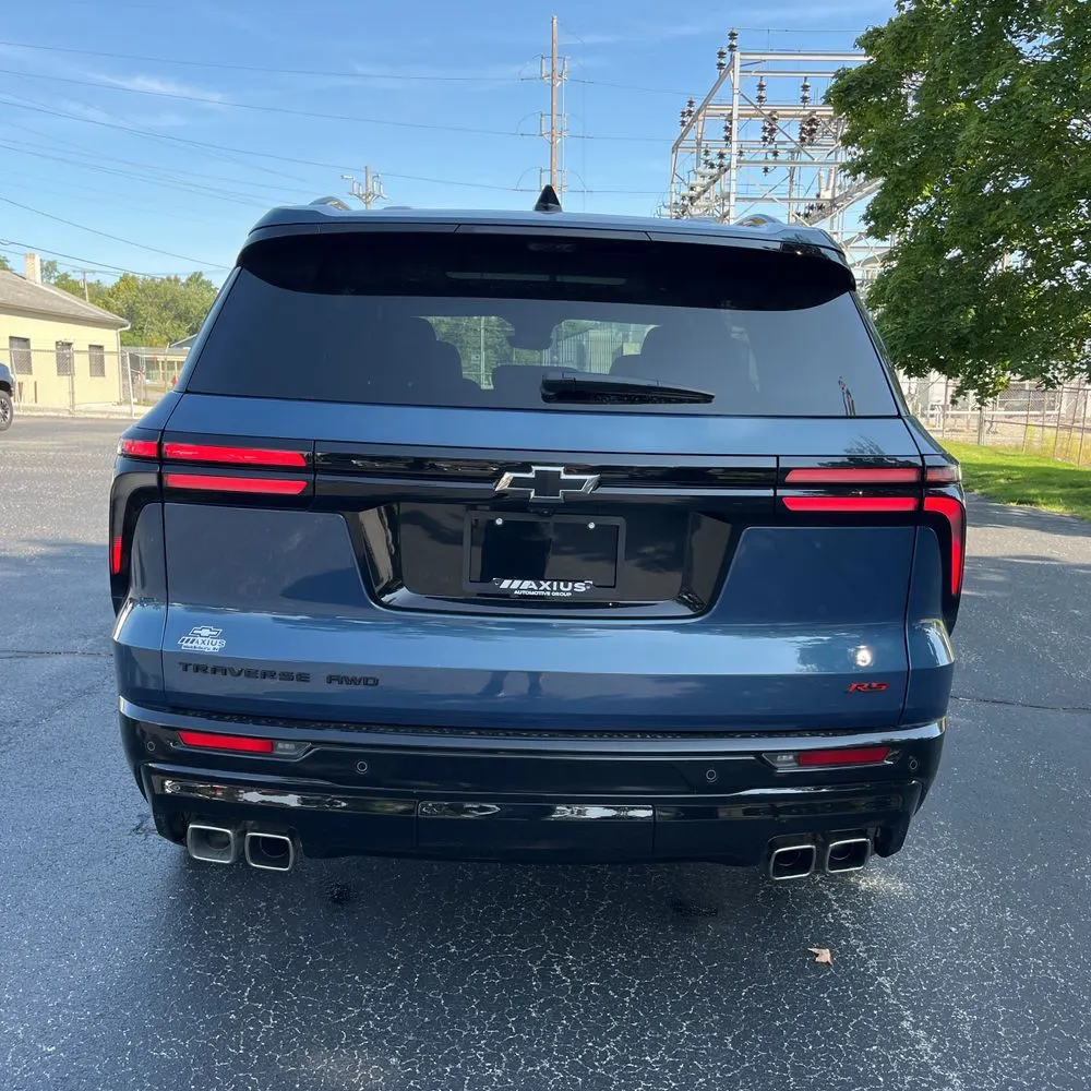 2024 Chevrolet Traverse RS
