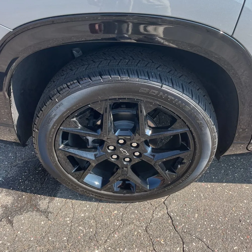 2025 Chevrolet Traverse RS