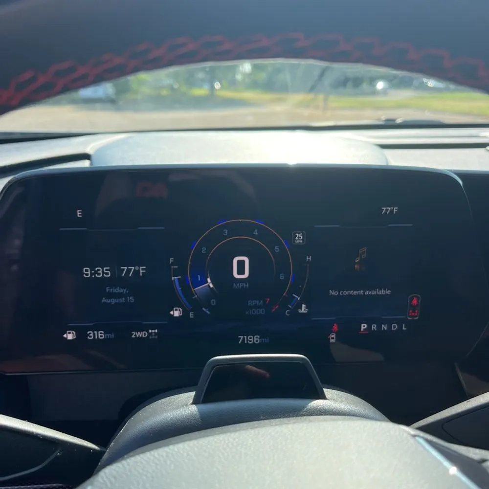 2025 Chevrolet Traverse RS