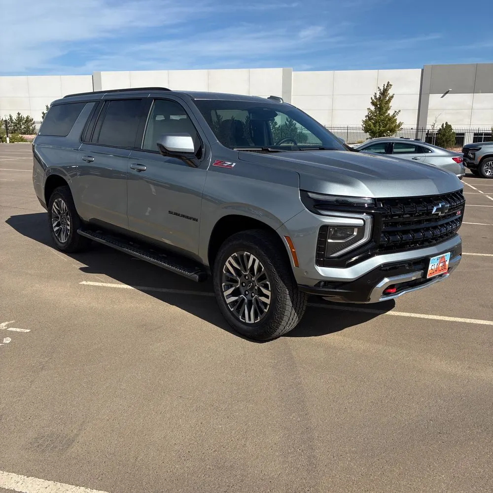 2025 Chevrolet Suburban Z71
