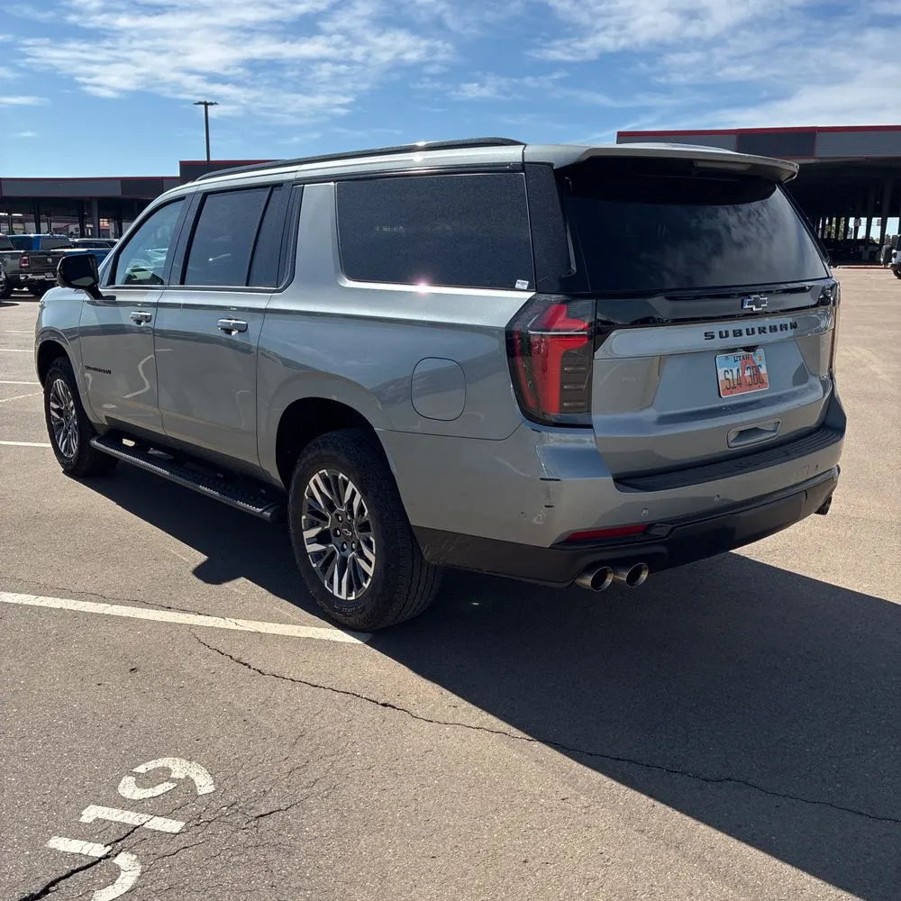 2025 Chevrolet Suburban Z71