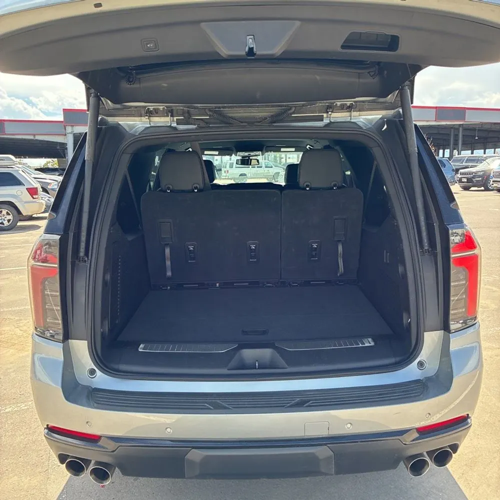 2025 Chevrolet Suburban Z71