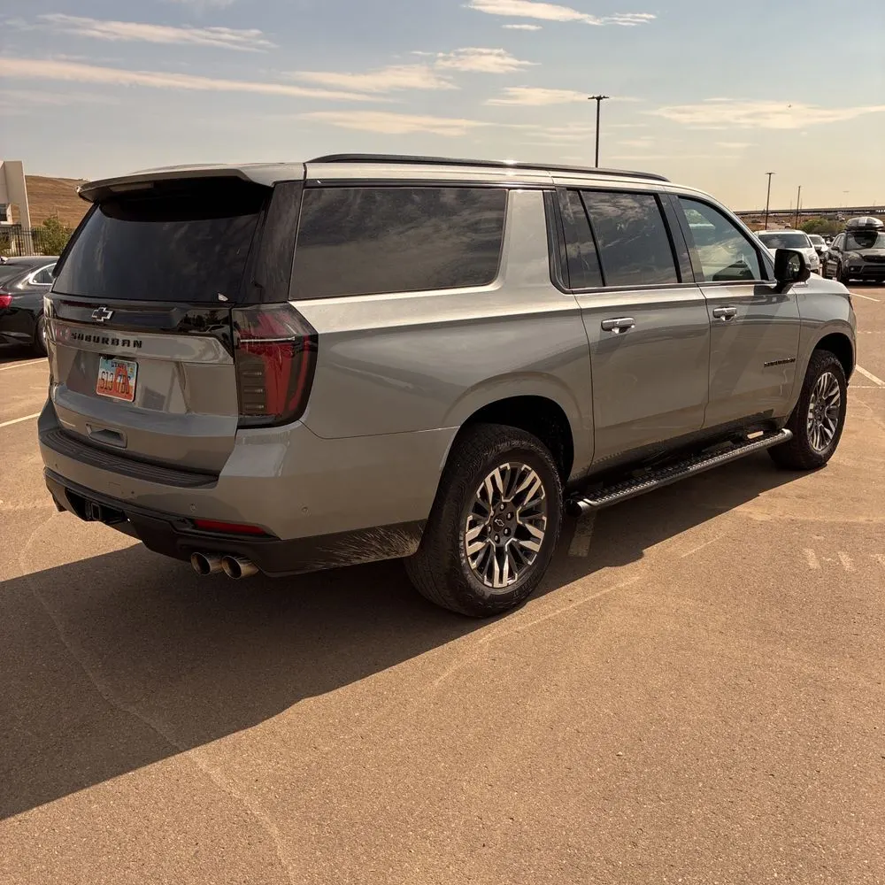 2025 Chevrolet Suburban Z71
