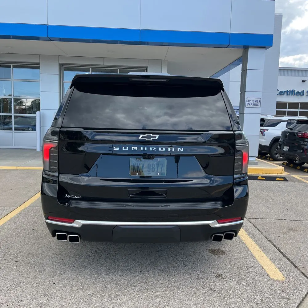 2025 Chevrolet Suburban High Country