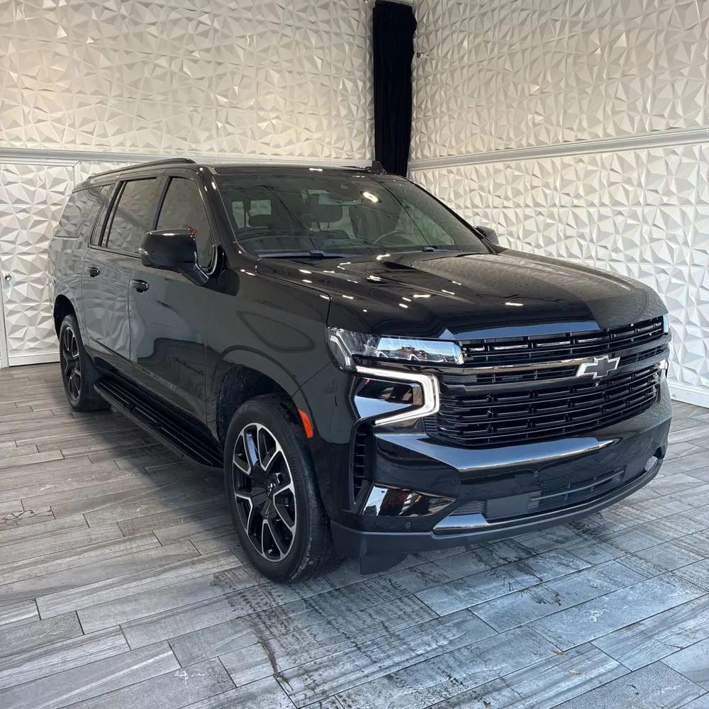 2024 Chevrolet Suburban RST