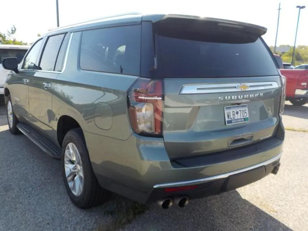 2023 Chevrolet Suburban Premier