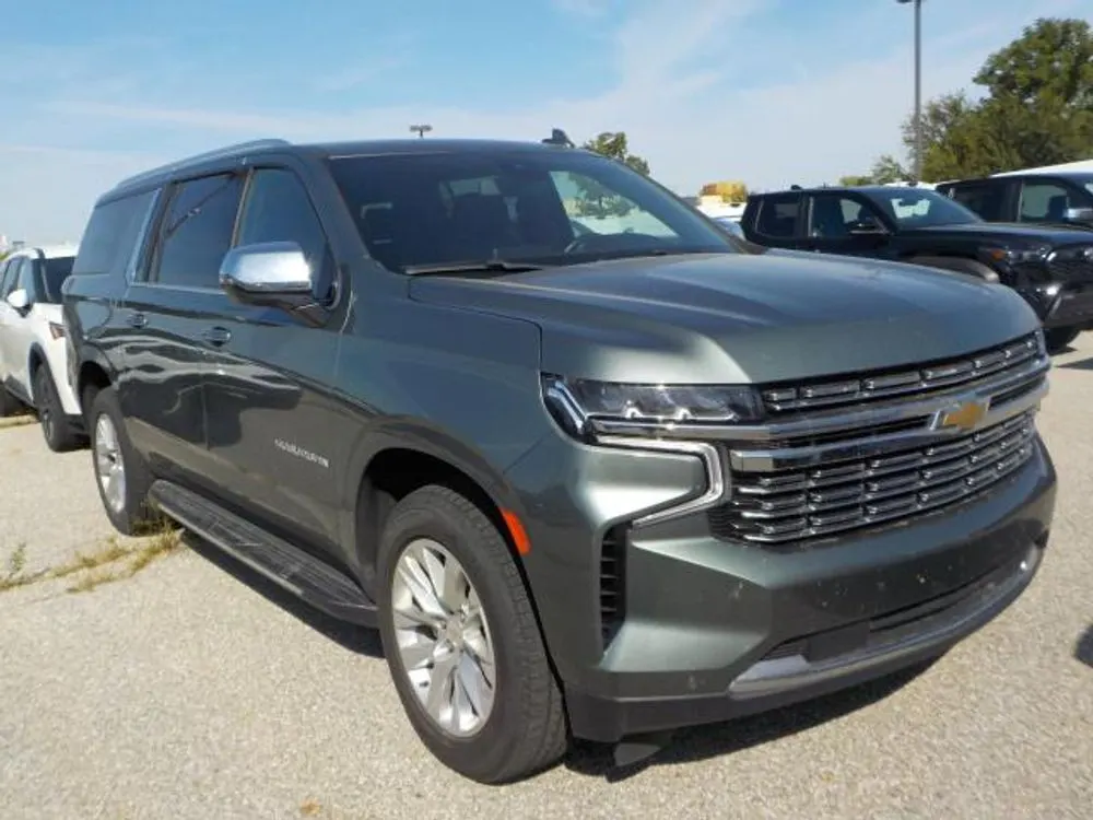 2023 Chevrolet Suburban Premier