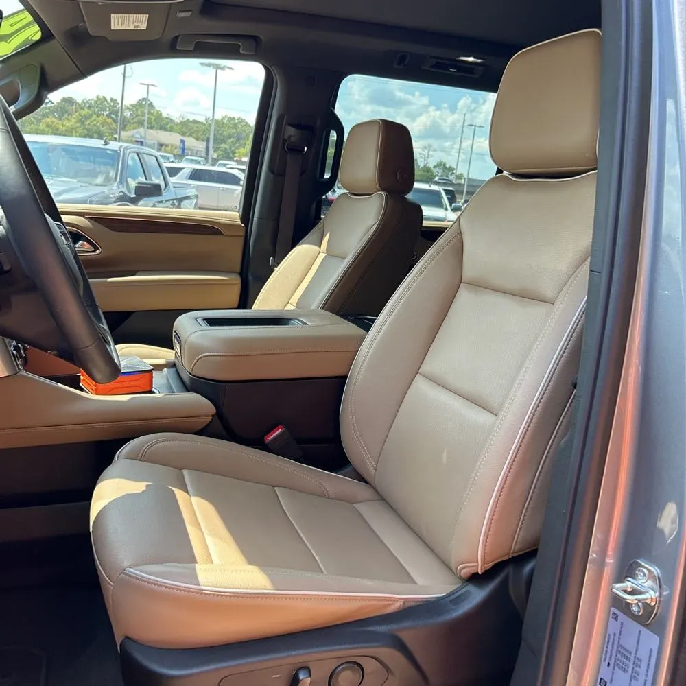 2024 Chevrolet Suburban Premier