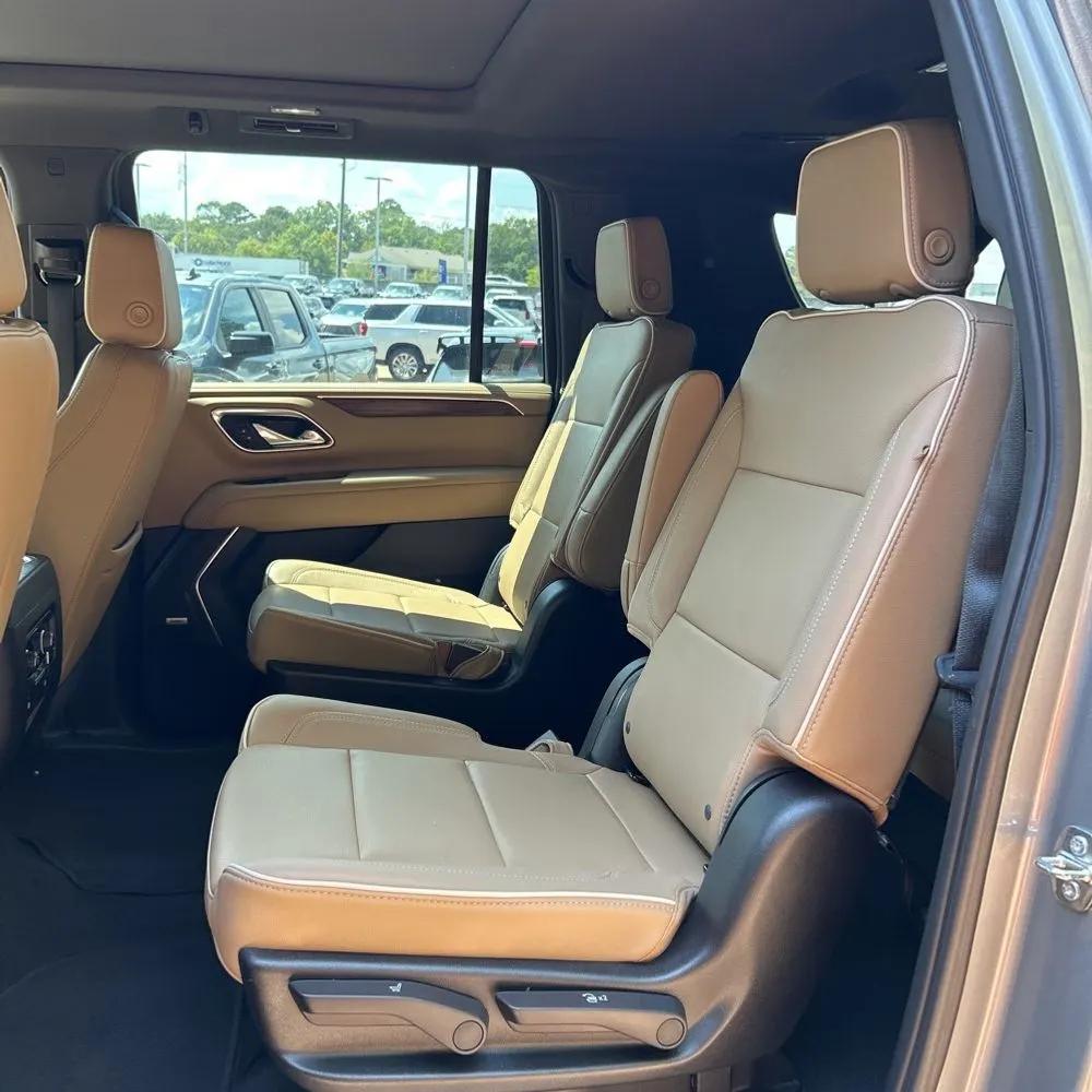 2024 Chevrolet Suburban Premier