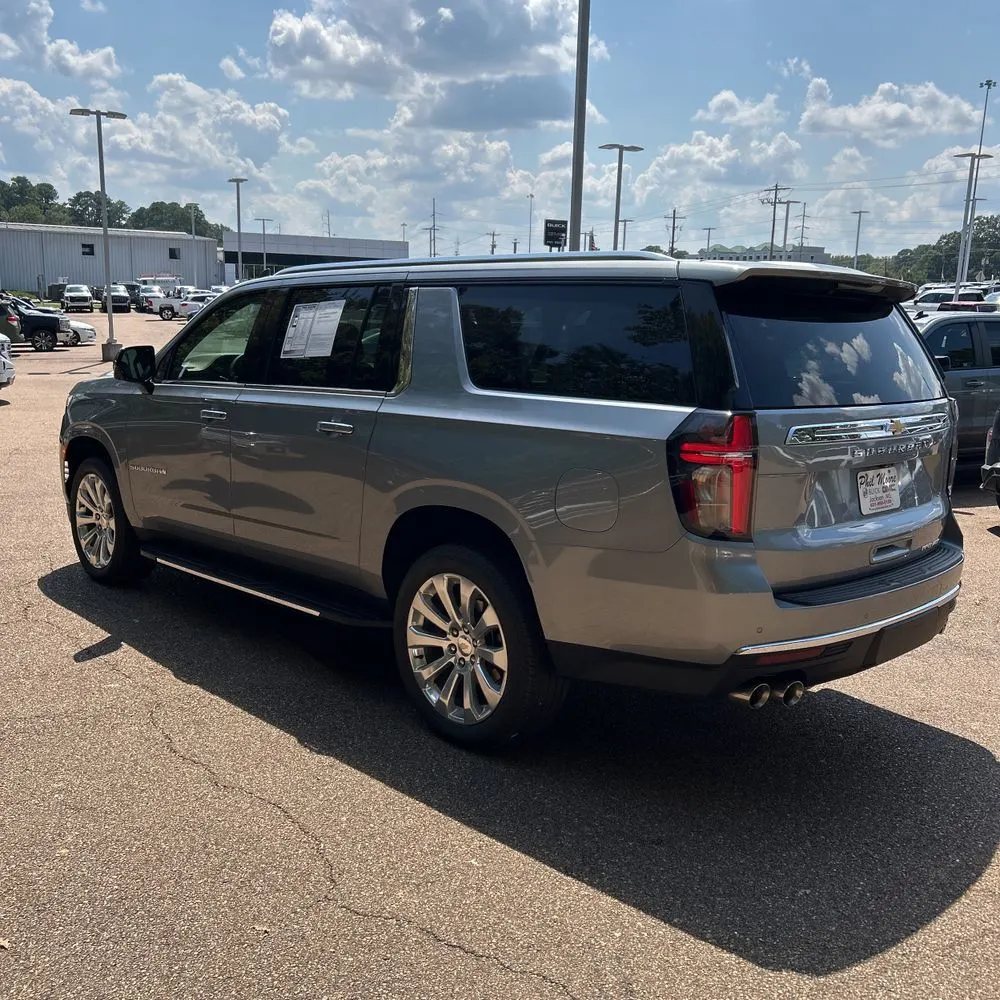 2024 Chevrolet Suburban Premier