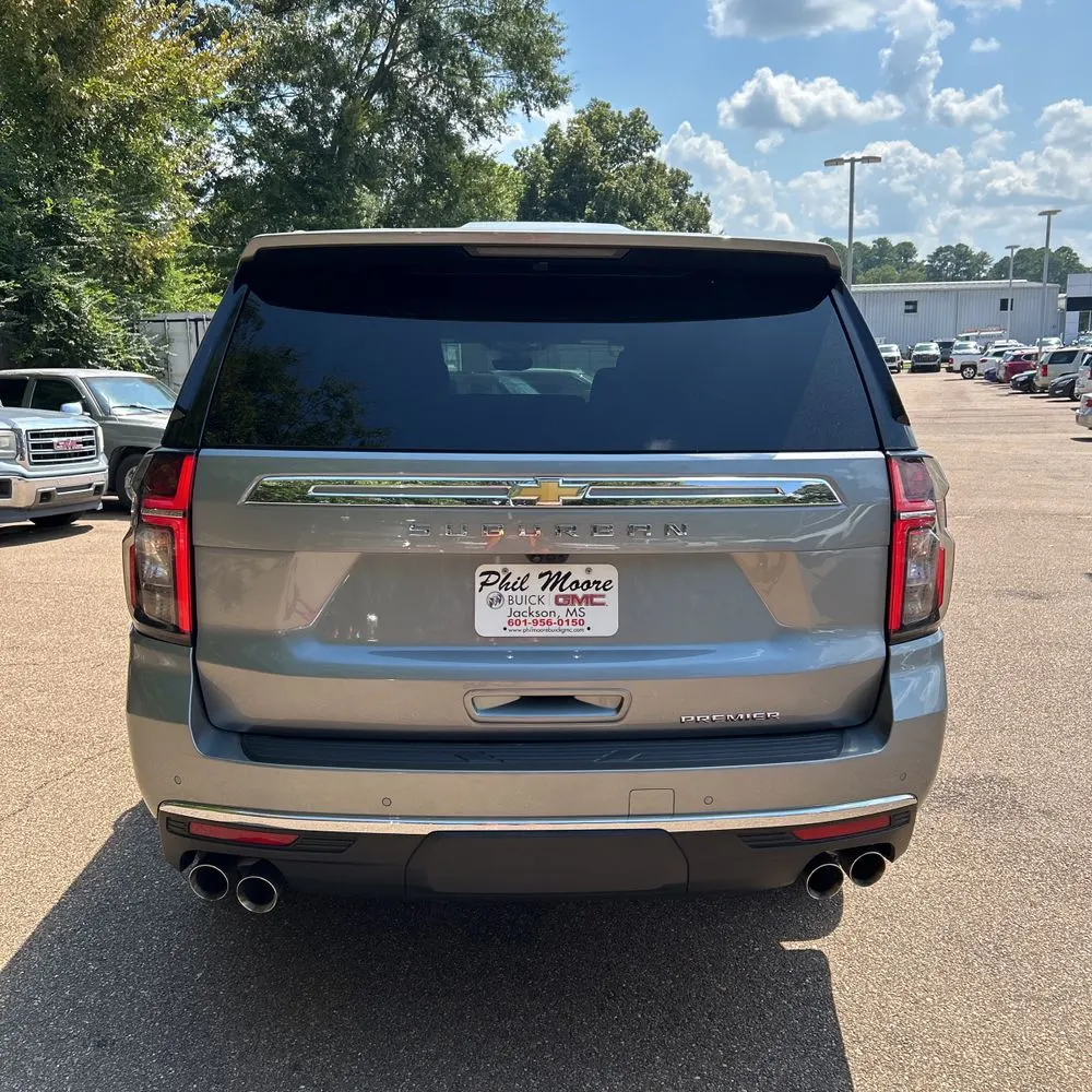 2024 Chevrolet Suburban Premier