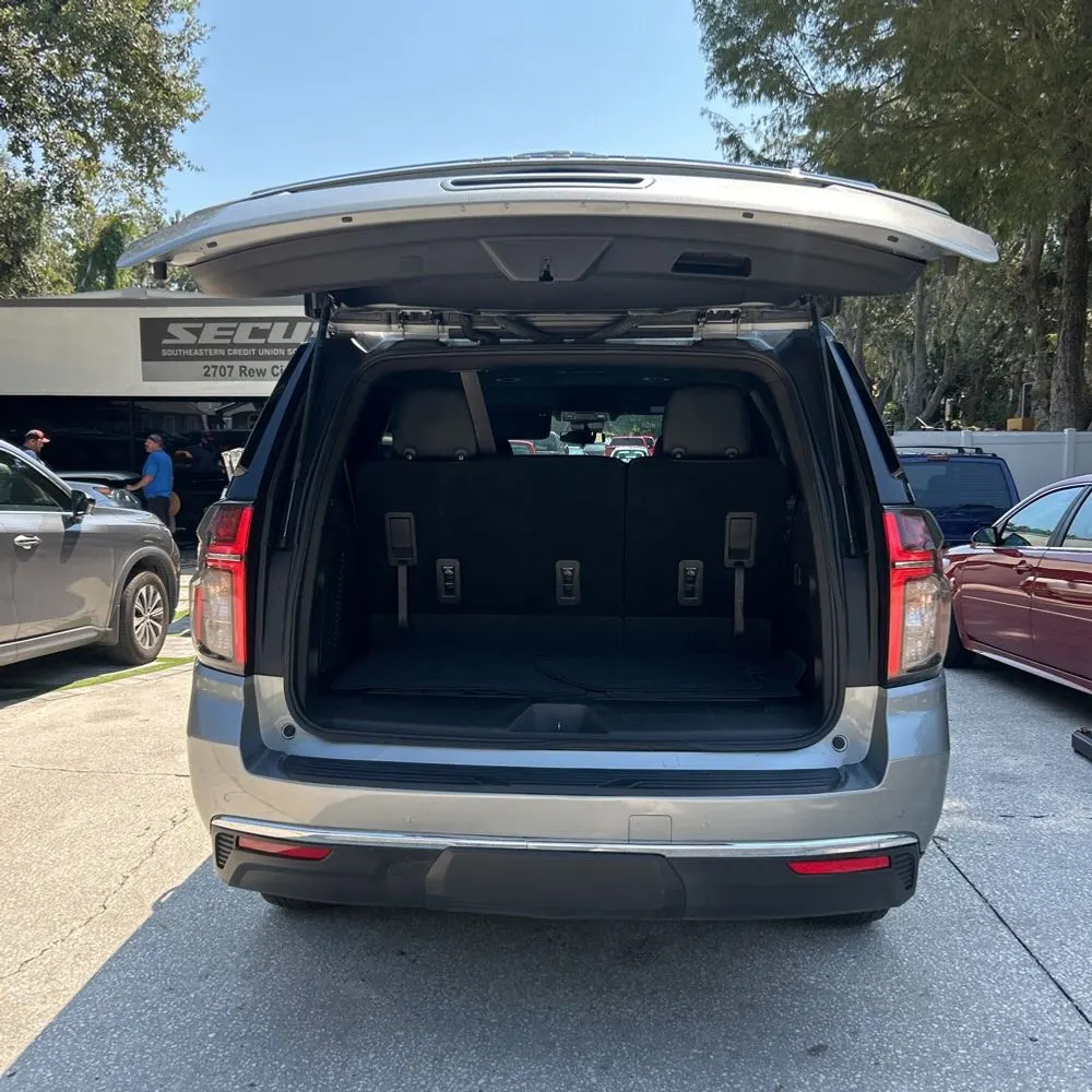 2023 Chevrolet Tahoe LS