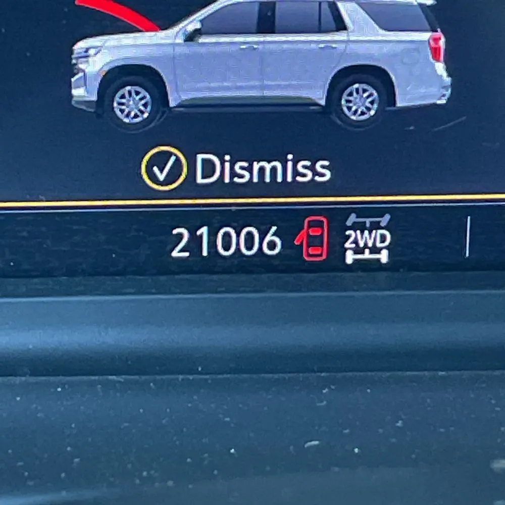 2023 Chevrolet Suburban LS