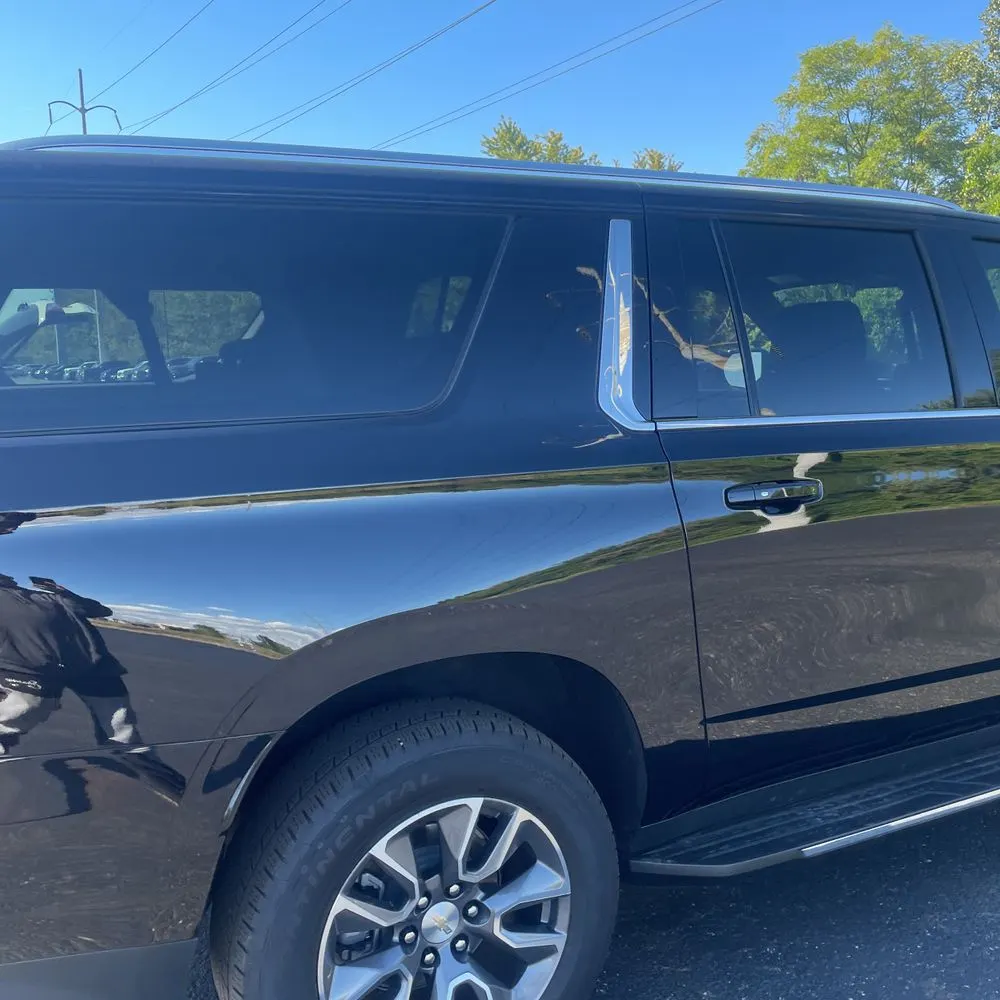 2023 Chevrolet Suburban LS