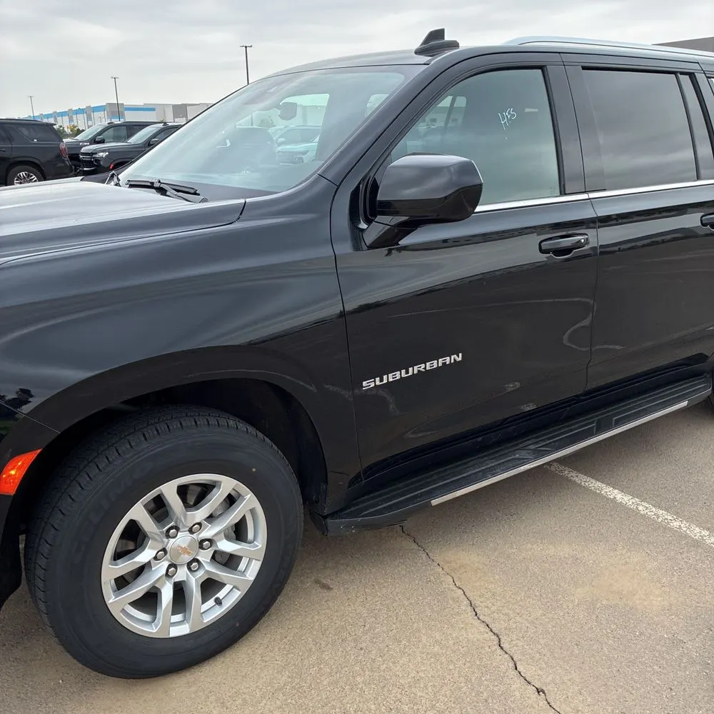 2024 Chevrolet Suburban LS