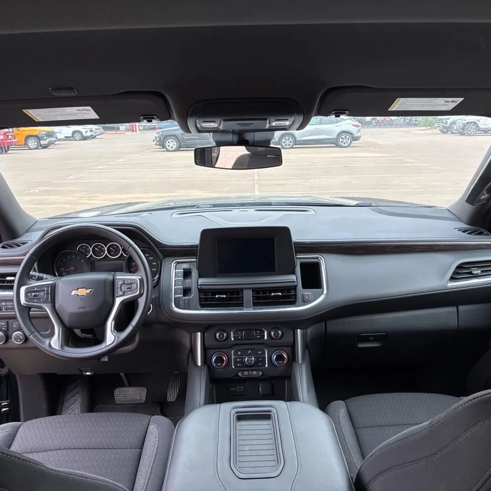 2024 Chevrolet Suburban LS