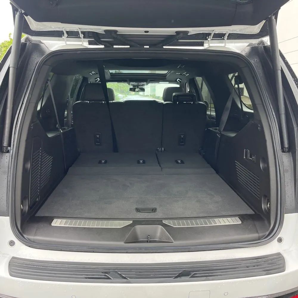 2023 Chevrolet Suburban Z71