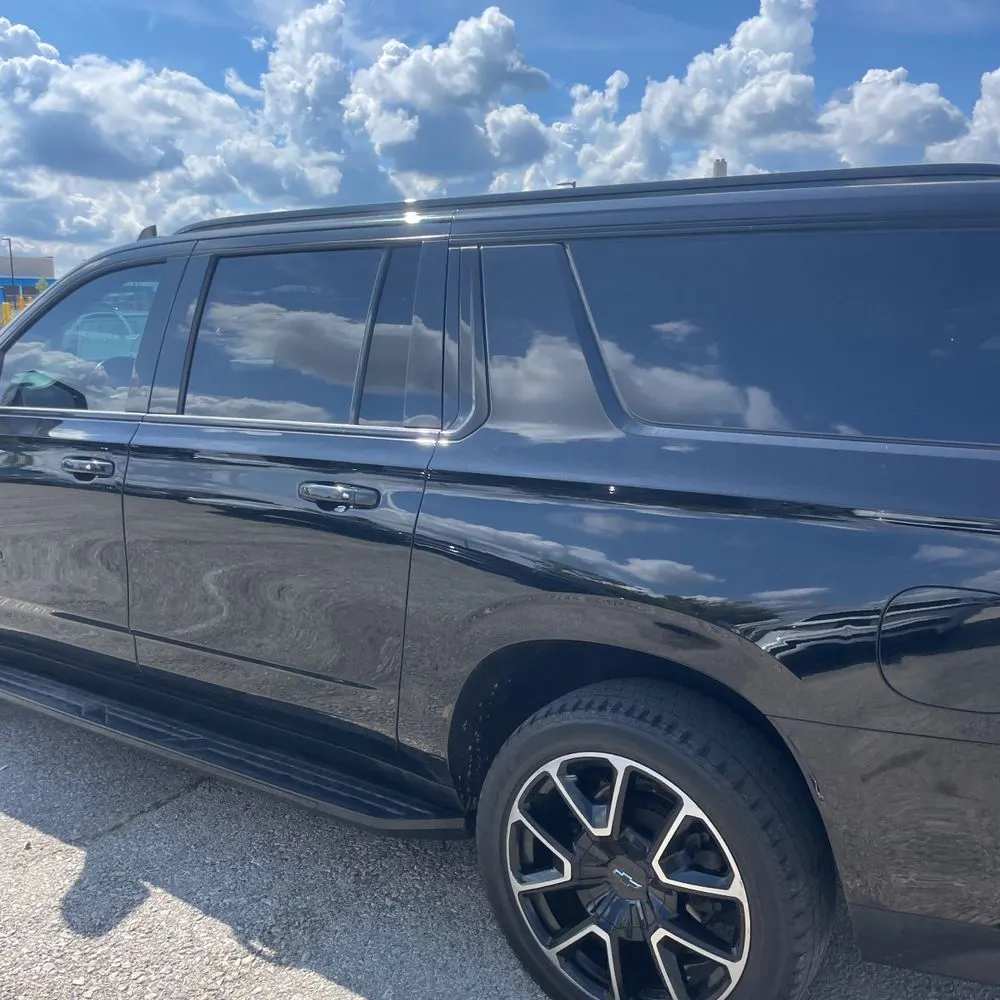 2021 Chevrolet Suburban RST